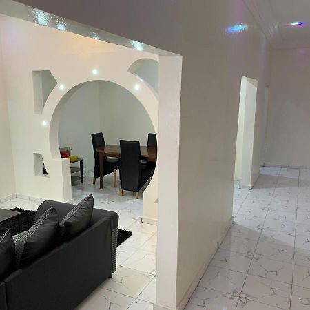Matano Guest House Brikama Dış mekan fotoğraf