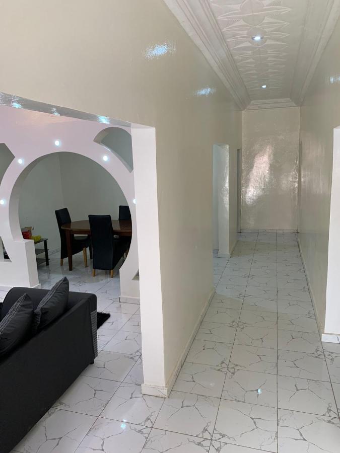 Matano Guest House Brikama Dış mekan fotoğraf